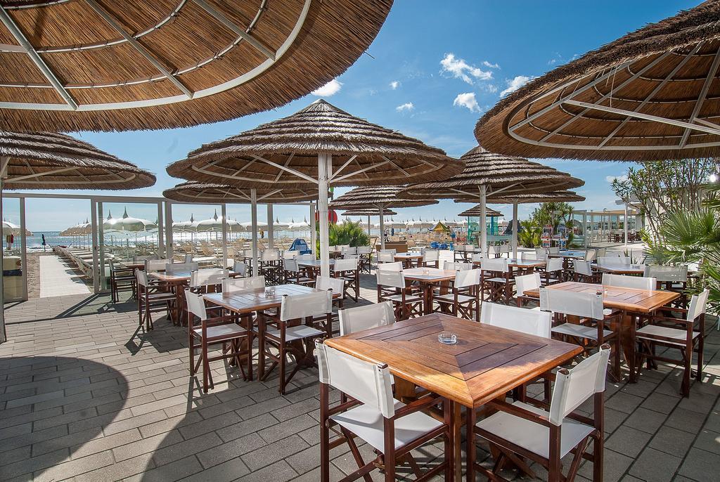 Hotel Byron Milano Marittima Exterior photo
