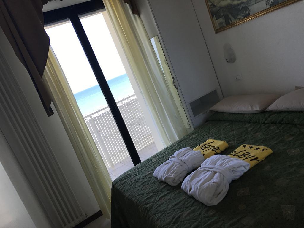 Hotel Byron Milano Marittima Exterior photo